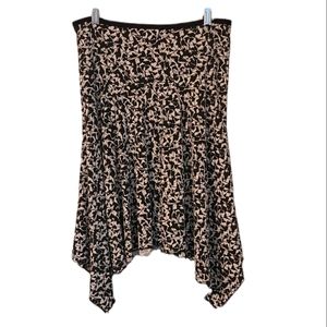 DIANE VON FURSTENBERG white and black abstract asymmetrical skirt sz 4